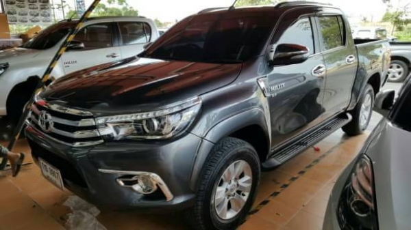 ล้อ toyota ขอบ17 พร้อมยางปี15 ใหม่ๆ