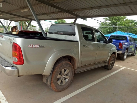 ฝากขายรถบ้านเดิม VIGO 4 ประตู เครื่อง 3,000 CC 163 แรงม้า ตัว G ยางใหญ่ แบบ 4X4 ปี 2004