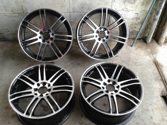 ขอบ17นิ้ว4รู100/114 สวยๆ 4 ล้อ ราคา 6900 บาท