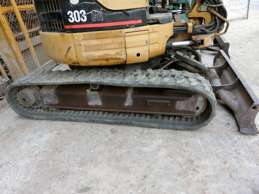 ขายด่วน รถแบคโฮยอดนิยม เก่านอกจากญี่ปุ่นแท้ 100\% CAT 303 CR ปี2003 ระบบไว เครื่องแน่น มีเอกสารใบอินวอยและใบซื้อขาย ราคา 430,000 บาท   สนใจติดต่อ วัชรัตน์ รุ่งเรืองแทรคเตอร์ {ช่างบาส} โทร:092-5768909 096-5411713  {สนใจติดต่อเจ้าของโดยรถราคาถูกแน่นอน}