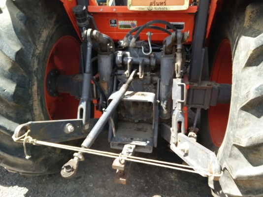 อยากขาย M9540+ใบมีดดันดินหน้า ชั่วโมงงาน 2,284 ชม. สภาพดีมาก พร้อมปรับสภาพเป็นคูโบต้าแม็กซ์