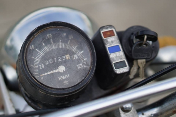 วุฒิ นนบุรี ขาย ซูซูกิ A100 m3 สวยเดิมๆแห้งๆเครื่องดีพร้อมใช้