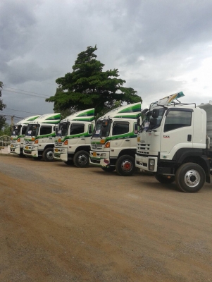 มาครับ 1A. 344hp. หัวลาก มาเลือกเอาครับ สนใจ 081-7796679