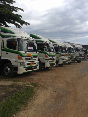 มาครับ 1A. 344hp. หัวลาก มาเลือกเอาครับ สนใจ 081-7796679