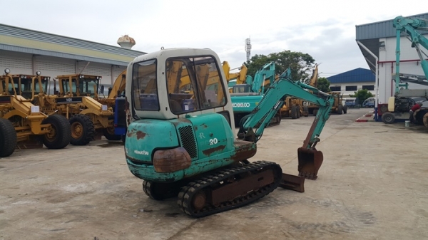 PC20-7 #40923 ปี 1992 6089 ชม. ขนาด 2 ตัน สภาพสวยนำเข้า ไม่เคยใช้งานบ้านเรา สมบูรณ์ๆ ราคาไม่แพง