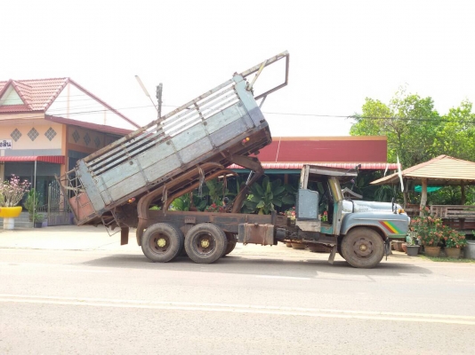 ขายหัวยาวดั้ม เครื่อง 6BB1 ทะเบียนพร้อมโอน 220,000 สนใจติดต่อ 0895770265 ขายหัวยาวดั้ม เครื่อง 6BB1 ทะเบียนพร้อมโอน 220,000 สนใจติดต่อ 0895770265