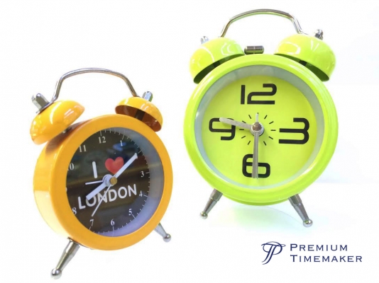 นาฬิกาตั้งโต้ะ ปลุกได้ สีสันสดใส วัสดุพลาสคิดสีด้าน ดูดีสวยงามค่ะ