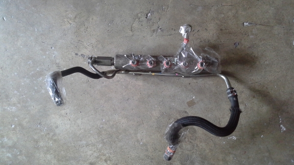 รางหัวฉีดมิตชูไททั้นถอดแท้คับ