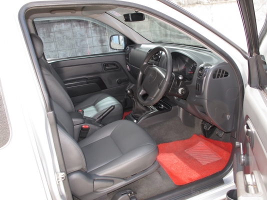 D-MAX 2.5 SX แคป ปี 08 เกียร์ธรรมดา D-MAX 2.5 SX แคป ปี 08 เกียร์ธรรมดา