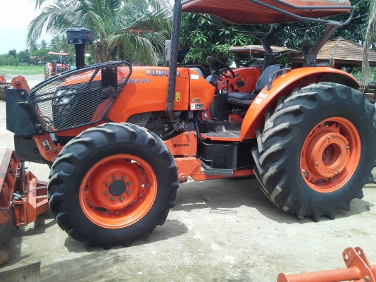 ขาย แทรกเตอร์ KUBOTA M9540 ถูกๆ สวยๆ 13xx ช.ม. สภาพเดิมๆ
