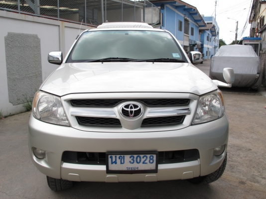 TOYOTA VIGO DOUBLE CAB 2.7 G ตัว TOP ติด LPG