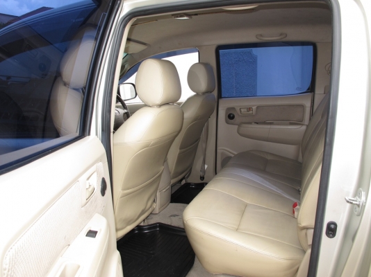 TOYOTA VIGO DOUBLE CAB 2.7 G ตัว TOP ติด LPG