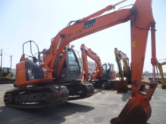 ขาย HITACHI ZX135 US ปี 2008  แทรค 70  มาใหม่ เก่านอกแท้  ยังไม่เคยใช้งานในไทย  สภาพสวย  ระบบดี    โทร  089-7462641 สุวรรณีค่ะ