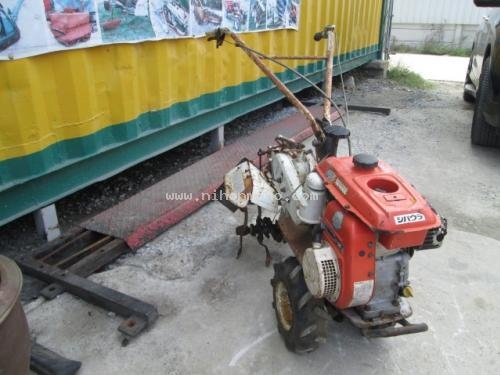 NEW รถพรวนดินเดินตาม SHIBAURA GEF13RE-2 รหัสสินค้า : 80904284 www.nihonmono.com NEW รถพรวนดินเดินตาม SHIBAURA GEF13RE-2 รหัสสินค้า : 80904284 www.nihonmono.com