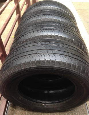 ยาง Bridgestone 255 65 17 ปี15 ดอกเยอะ พร้อมใช้งาน ราคาไม่แพง