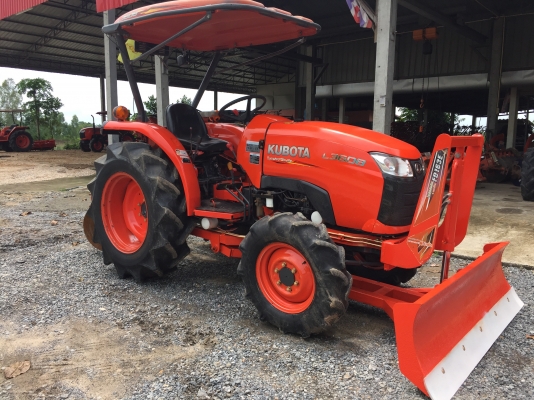 ขายรถไถคูโบต้า L3608(4WD)2เพลา อุปกรณ์ครบ ราคา 298,000 บาท สนใจติดต่อ 081-9136451 คุนโบว์ ขายรถไถคูโบต้า L3608(4WD)2เพลา อุปกรณ์ครบ ราคา 298,000 บาท สนใจติดต่อ 081-9136451 คุนโบว์
