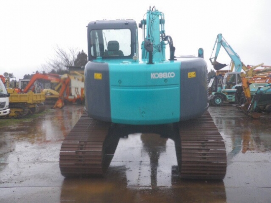 ขาย KOBELCO SK135SR  มาใหม่ สภาพสวย เครื่องปั๊มดี  ระบบคล่อง    พร้อมใช้  สนใจโทร 089-7462641 สุวรรณีจ้า