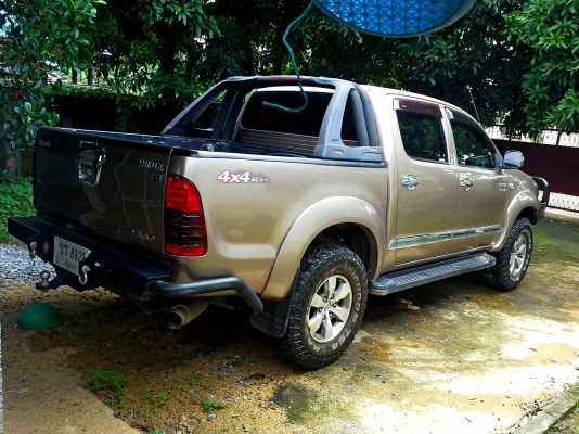 ขาย TOYOTA VIGO 3.0 G D4D AUTO 4x4 2005