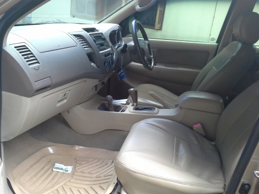 ขาย TOYOTA VIGO 3.0 G D4D AUTO 4x4 2005