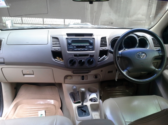 ขาย TOYOTA VIGO 3.0 G D4D AUTO 4x4 2005