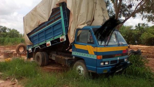 ดั้มเกษตร NPR59LU5-115แรง ดั้มเกษตร NPR59LU5-115แรง