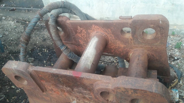 ขาย เครื่องตบดิน บดดิน อัดดิน สำหรับติดรถขุด แบคโฮ PC 60 100 120 200 320 มือสองเก่าญี่ปุ่นแท้