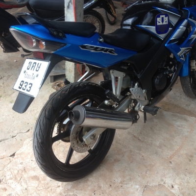 cbr 150 เดิมสดมาก ไมค์แท้20000โล ทบ.เต็มพร้อมโอน  รถจอด อ.จัสตุ  จ.ร้อยเอ็ด