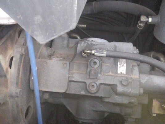 ขาย SUMITOMO SH60X-2 มาใหม่  เก่าญี่ปุ่นแท้ๆๆ 100\% สภาพดี  พร้อมใช้  สนใจ โทร 089-7462641 สุวรรณี ..