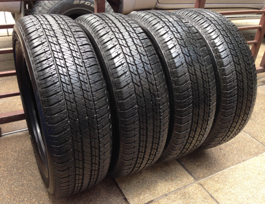 ยาง Bridgestone 245 60 20 ดอกเต็ม ไม่มีปะ พร้อมใช้งาน ราคาไม่แพง