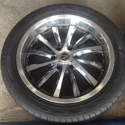 ล้อแม็ก Valenza ขอบ 20" 6 รู 139 ล้อแม็ก Valenza ขอบ 20" 6 รู 139