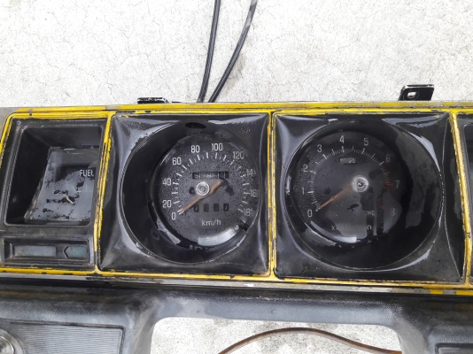 อะไหล่ Nissan Stanza สแตนซ่า มีหน้าปัท เรือนไมล์ หน้ากาก