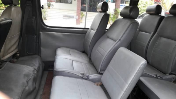 TOYOTA HIACE 2.5 2L ดีเซล พร้อมใช้งาน