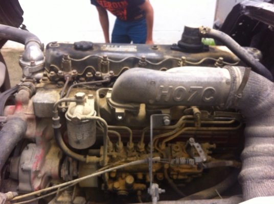 ขายรถตู้แห้ง Hino FD165B เครื่อง HO7C-185 แรง ปี 41 ทะเบียนพร้อม