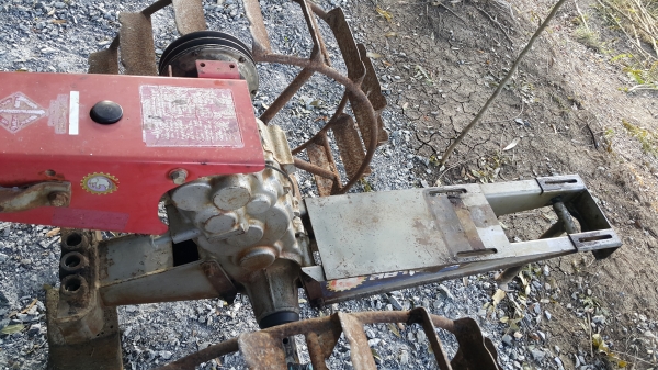 รถไถนาเดินตาม nc131