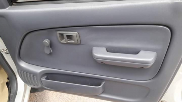 HILUX TIGER 2.5 4ประตู ปี 2546