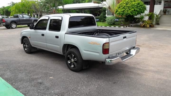 HILUX TIGER 2.5 4ประตู ปี 2546