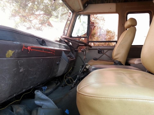 ขายรถดั้ม6ล้อ MITSUBISHI FN515 เครื่อง6D15 พ.เพาเวอร์ เบรกจิฟฟี่ ยาง900 รถสวยสภาพดี เอกสารพร้อมโอน ราคา620,000 สนใจโทร 090-8588220คุณนะ 093-3258446คุณบิว หรือเข้าดูสินค้าอื่นๆได้ที่ www.narong2truck.com หรือ www.truck.in.th/498 หรือเพจFacebook ณรงค์ ซื้อข