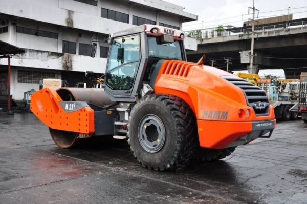 รถบดสั่นสะเทือน25ตันHAMM H25i
