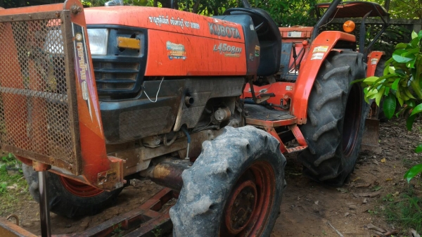 ขายรถไถ KUBOTA L4508DI special พร้อมดันหน้าตราช้าง ทะเบียนพร้อมโอน ราคา 205,000 DC Tractor Rayong 0818618678,0899347475 id line=0818618678 id line=0899347475 มีรถขนส่งบริการทั่วไทย https://www.facebook.com/DC-Tractor-Rayong-307154532717928/shop?ref=page_i