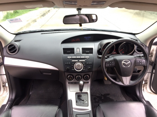 2013 MAZDA 3 1.6V SPORT 5Dr รถสวยมากๆ ไมล์น้อย
