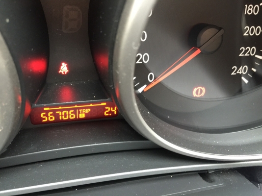 2013 MAZDA 3 1.6V SPORT 5Dr รถสวยมากๆ ไมล์น้อย