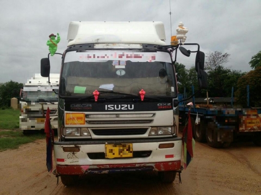 ขาย10ล้อหัวลาก ISUZU DECA 320ปี49 เครื่องเดิม ช่วงล่างดี เอกสารเล่มทะเบียนครบ วิ่งงานทุกวัน แชชซีสวย ขาย10ล้อหัวลาก ISUZU DECA 320ปี49 เครื่องเดิม ช่วงล่างดี เอกสารเล่มทะเบียนครบ วิ่งงานทุกวัน แชชซีสวย