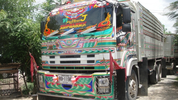 ลดแรงๆ พิเศษสุดๆ จำหน่ายและติดตั้งชุดแต่งรถ10ล้อ 6ล้อ ทุกชนิดโดยช่างมืออาชีพ ราคาโรงงานส่งให้ถึงบ้าน