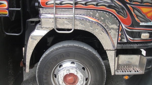 ลดแรงๆ พิเศษสุดๆ จำหน่ายและติดตั้งชุดแต่งรถ10ล้อ 6ล้อ ทุกชนิดโดยช่างมืออาชีพ ราคาโรงงานส่งให้ถึงบ้าน