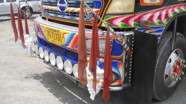 ลดแรงๆ พิเศษสุดๆ จำหน่ายและติดตั้งชุดแต่งรถ10ล้อ 6ล้อ ทุกชนิดโดยช่างมืออาชีพ ราคาโรงงานส่งให้ถึงบ้าน