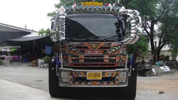 ลดแรงๆ พิเศษสุดๆ จำหน่ายและติดตั้งชุดแต่งรถ10ล้อ 6ล้อ ทุกชนิดโดยช่างมืออาชีพ ราคาโรงงานส่งให้ถึงบ้าน