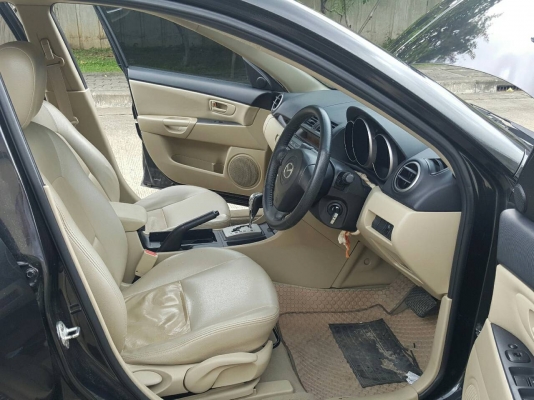 2010 MAZDA 3 1.6V รถสวย น่าใช้สุดๆ เดิมๆทั้งคัน ซื้อไปคุ้มสุดๆ