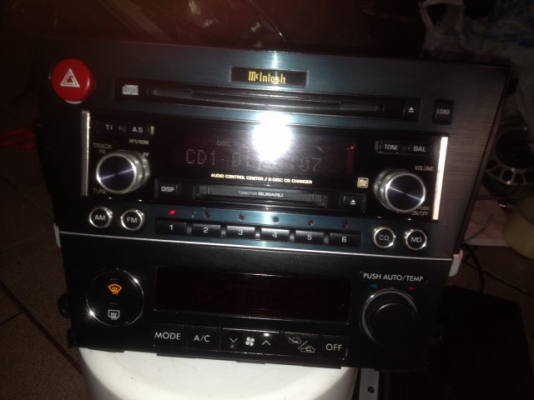 mcintosh cd 6 เเผ่น md พร้อมเเอม 5ชาเเนลเก่าญี่ปุ่นเเท้สภาพสวยใช้งานได้ปกติ