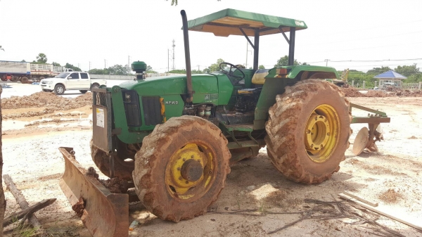 ขาย รถไถ JOHN DEERE 5310 MFWD 2 เพลา คานหน้า CARRARO สภาพสวยพร้อมใช้งาน อุปกรณ์มีใบดันหน้า และผาน 3