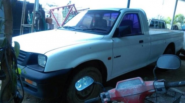 มิตซูบิชิสตาดาร์ สีขาว บาง เครื่องดี คัทซีสวย ภายในสวย ราคาเร้า 89,000 โทร 0856390132